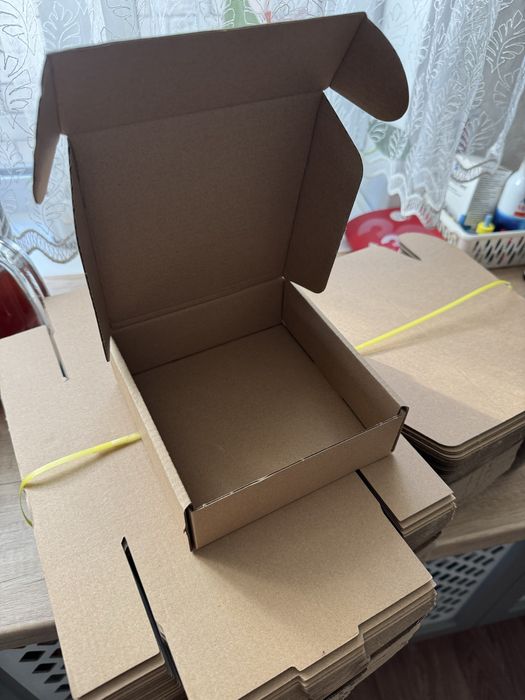 Продам картонные коробки для упаковки