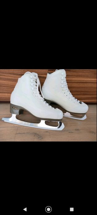 Професионални кънки за лед risport ползвани само веднъж 37 номер 400 л