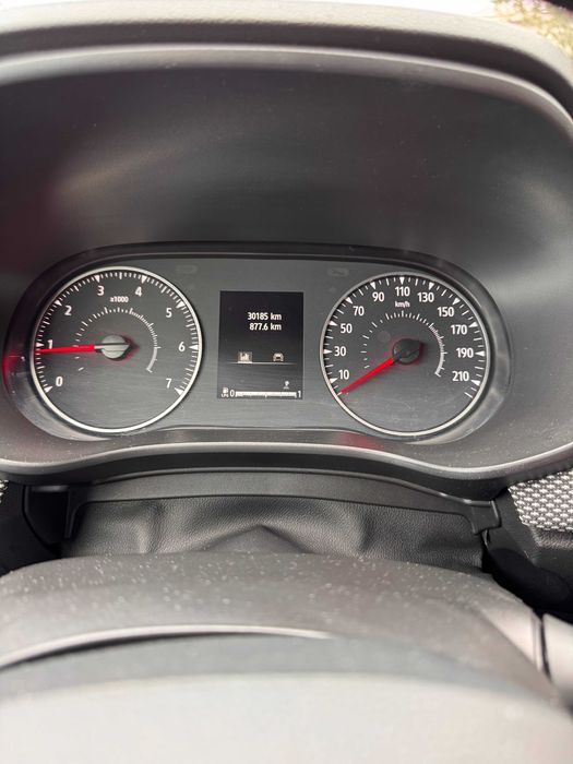 Jogger 2023 30000km gpl din fabrica 5 locuri