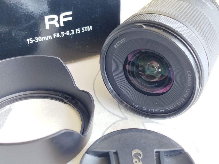 Продавам обектив Canon RF 15-30 mm IS STM