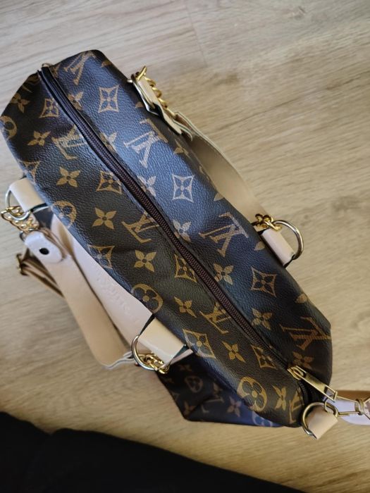 Geanta Louis Vuitton damă