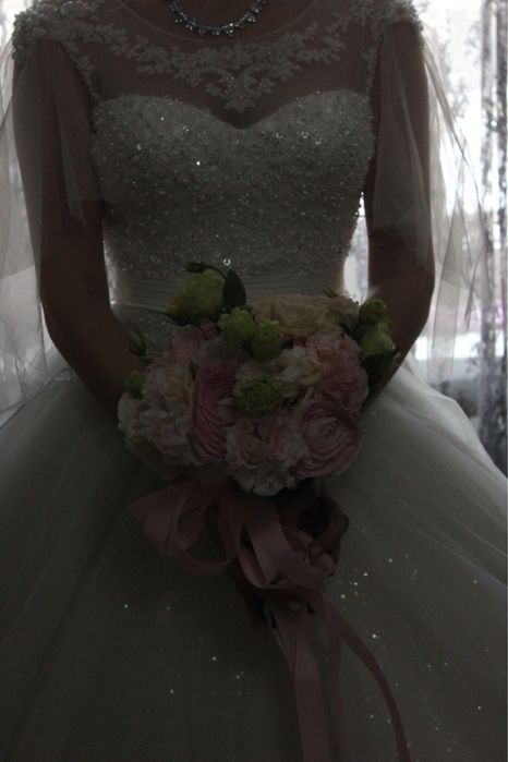 Свадебное платье пышное