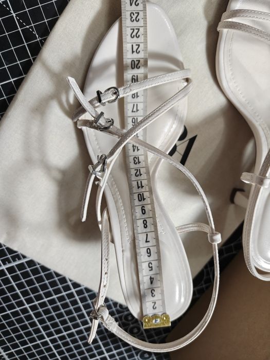 Летняя обувь от Zara.