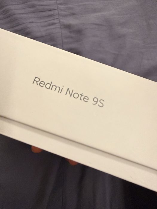 Смартфон Redmi Note 9S