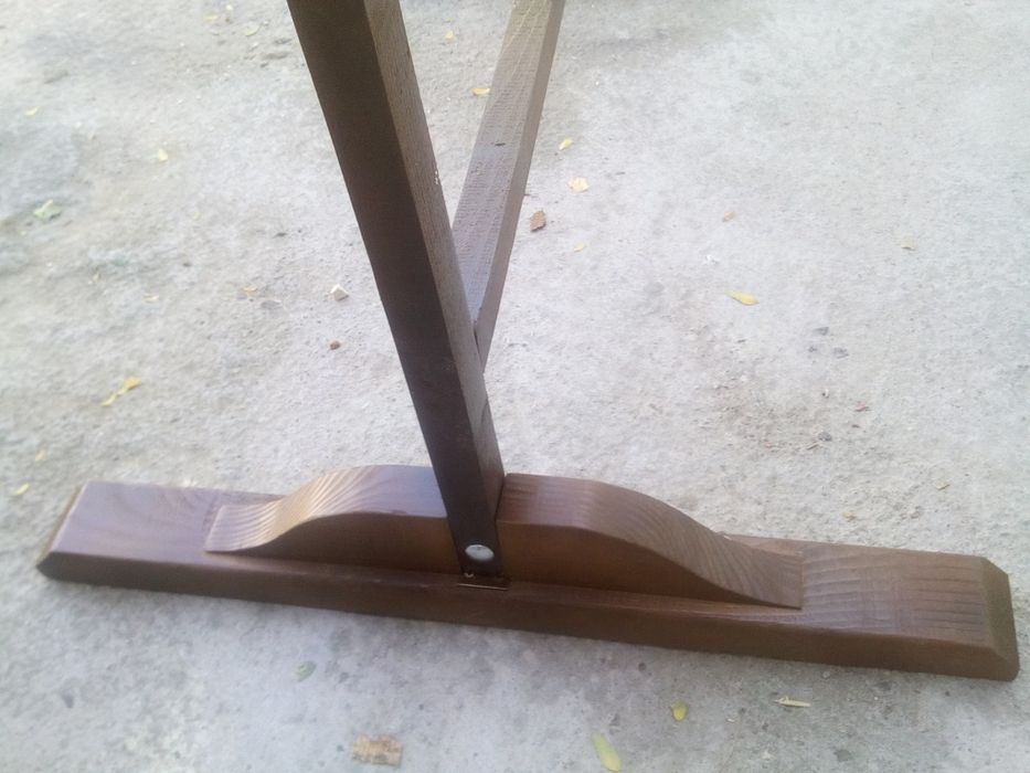 Черна дъска с разглобяема основа