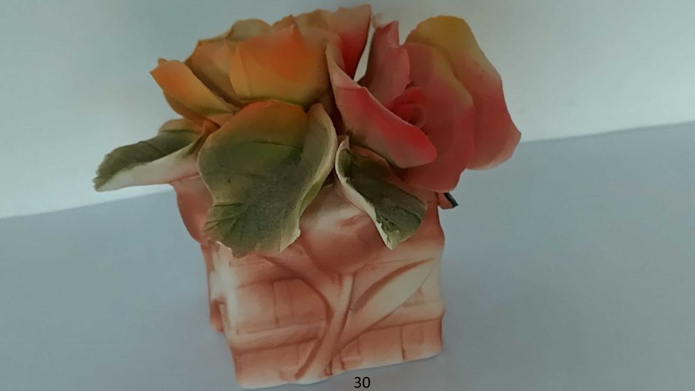 Vand diverse bibelouri vechi