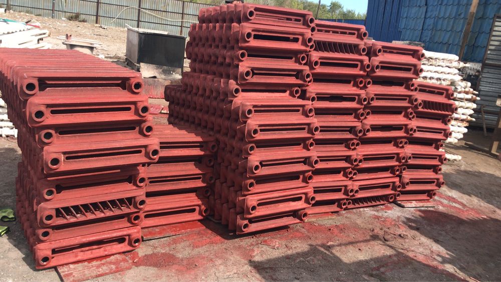 Продаётся чугунные батареи