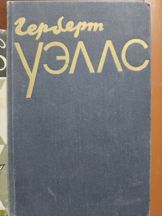 Книги художественная литература,техническая