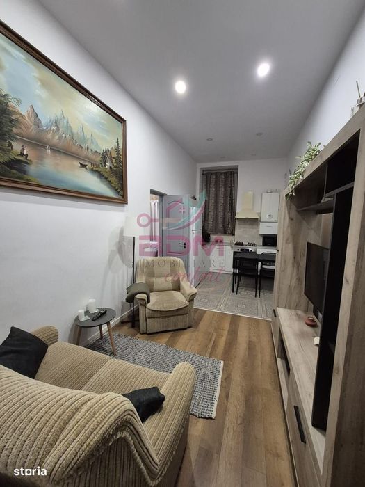 Apartament modern | 3 camere | parcare | zona centrala