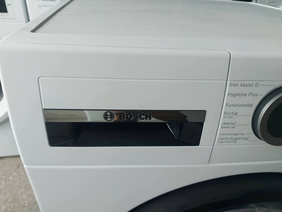 Пералня BOSCH 6 Serie 9кг
Цена:300евро
Капацитет на пране 9кг.
Енергие