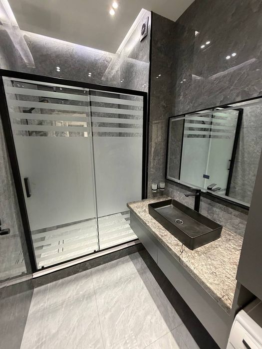 Продается 3х ком квартира в новостройке, ор-р: ул. Чехова, 108м²