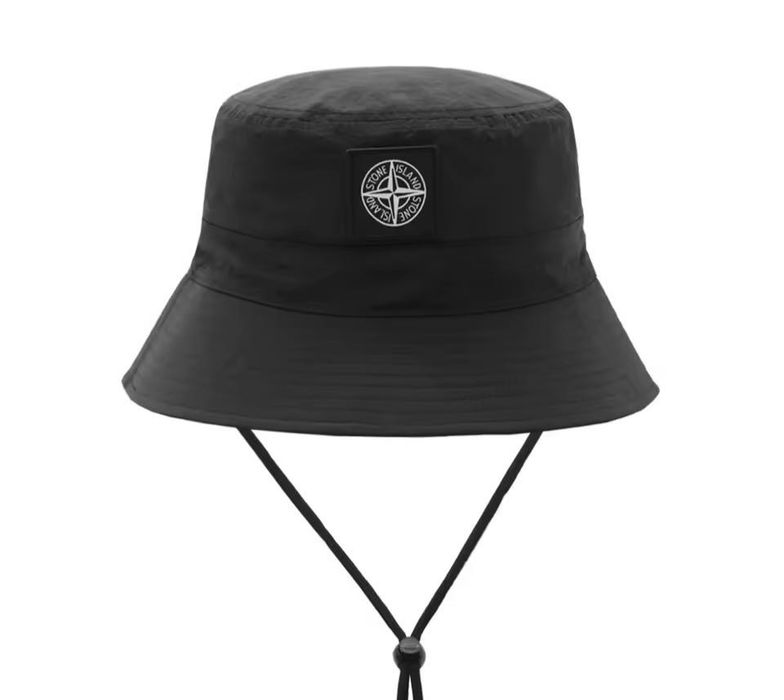 Stone Island шапки
