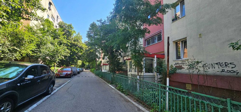 Vanzare 4 camere decomandate-Piata Rahova