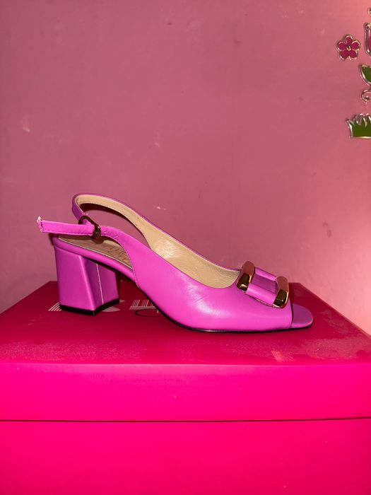 Дамски сандали естествена кожа