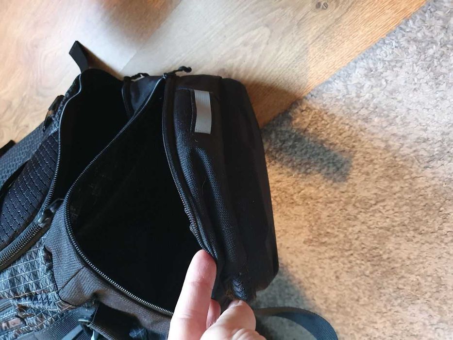Geanta duffle Oakley Link, Black, 35 L impecabila