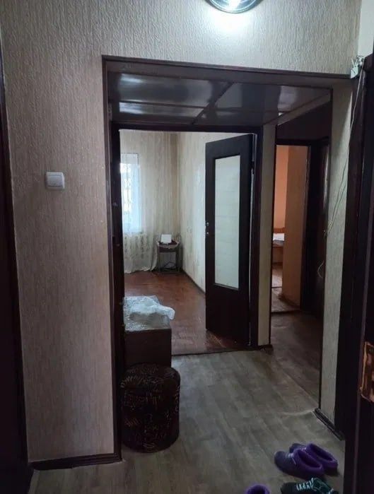 2/2/5. Спутник 15, Янгихает р. (Сергели). Дом панельный, квартира 57м²