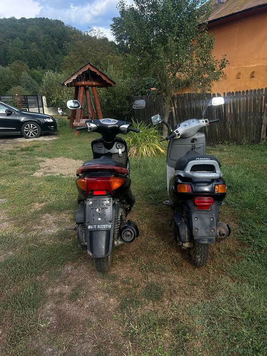 vand scutere yamaha si piaggio