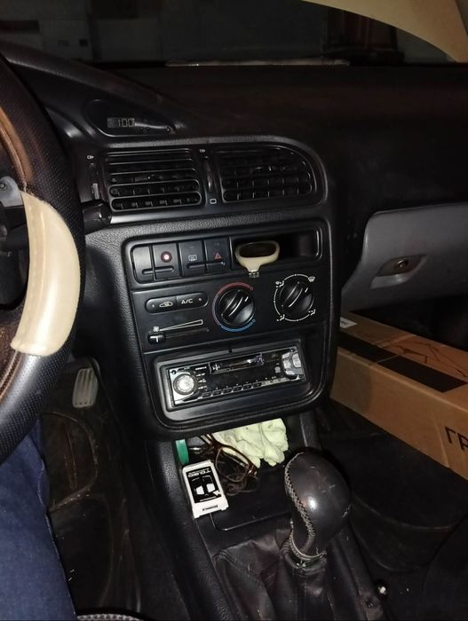 Продавам пежо 406