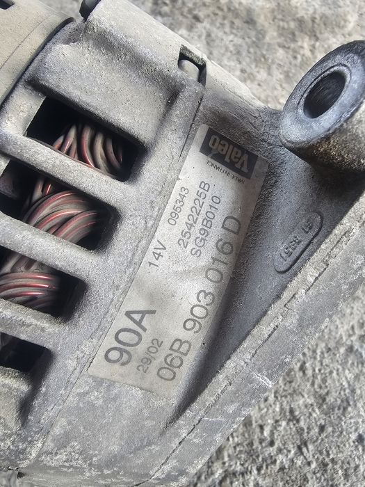 Alternator VW Passat B5 1.8 2003 2542225b