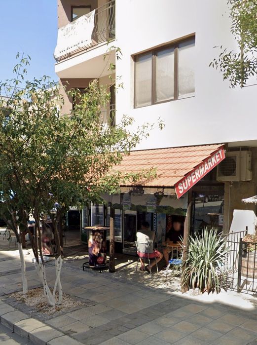 Магазин до плажа в гр Поморие от СОБСТВЕНИК!