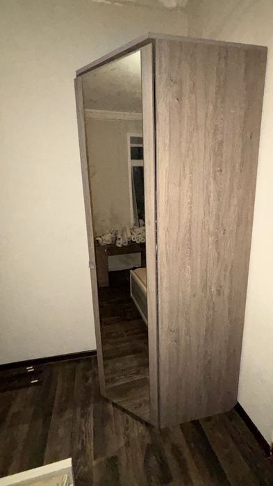 Продам шкаф угловой