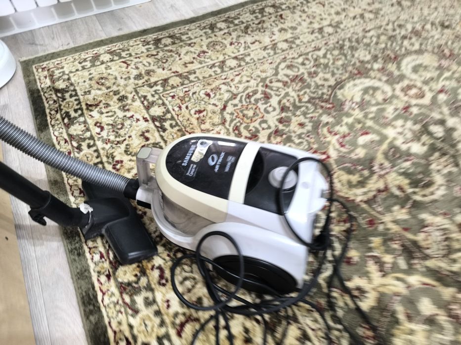 Пылесос Самсунг.