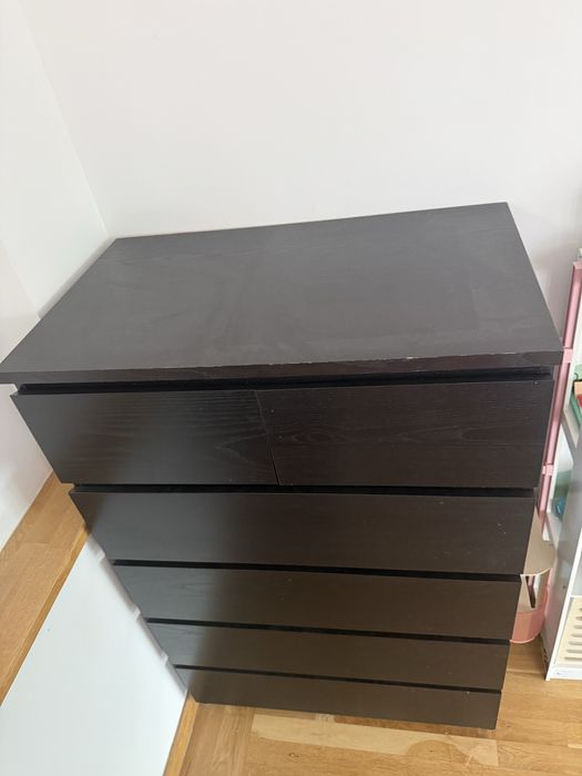IKEA Malm comoda cu 6 sertare, negru-maro