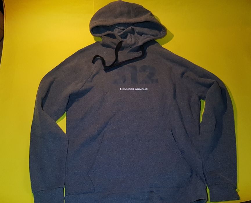 Under Armor    мъжки суичър