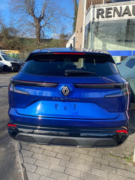 Renault Austral Schimb