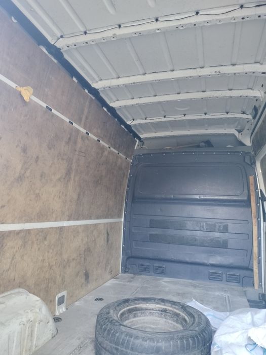 Vând Mercedes  - Benz Sprinter 209