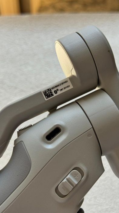 Продам стабилизатор Dji osmo 7