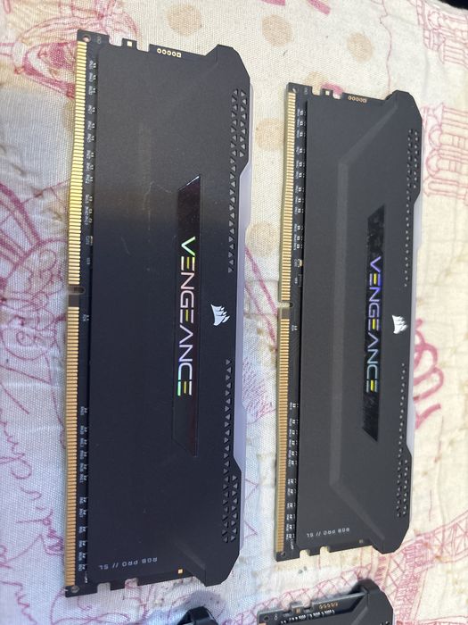 Памет Corsair Vengeance RGB PRO SL, 32GB/2х16/ DDR4, 3600MHz CL16, Dual Channel Kit