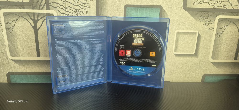 Продавам grand theft auto THE TRILOGY

THE TRILOGY