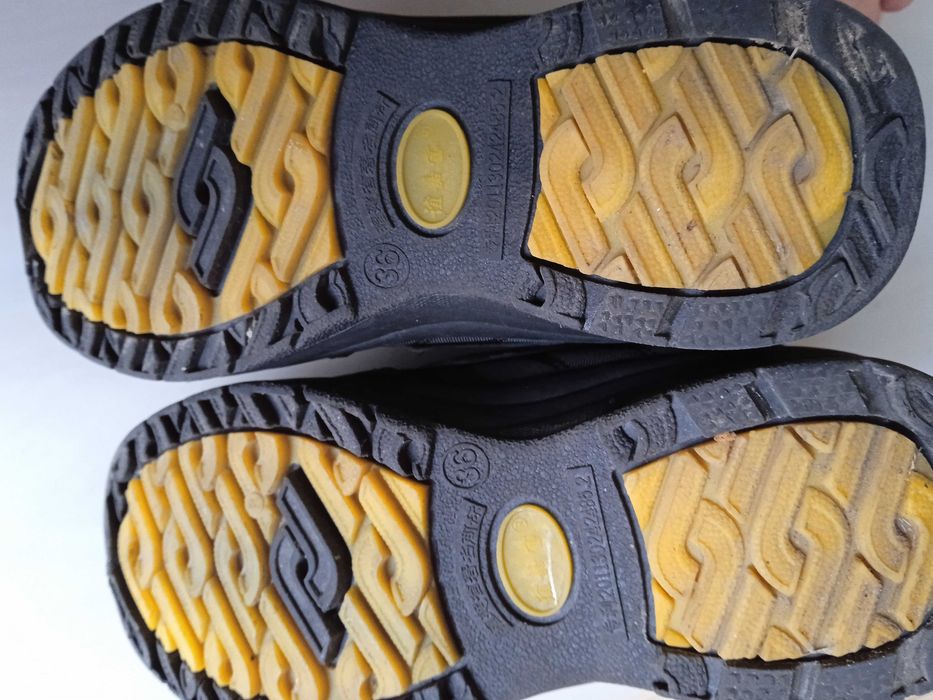 Боти топли стелка 22,5 см