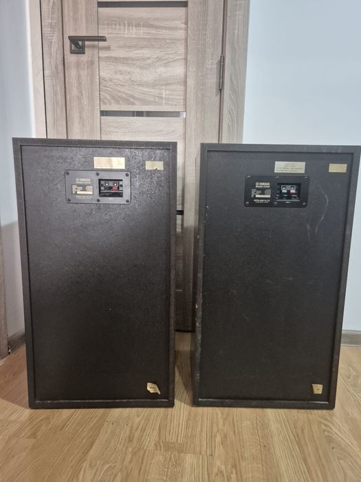 Boxe Yamaha NS 590