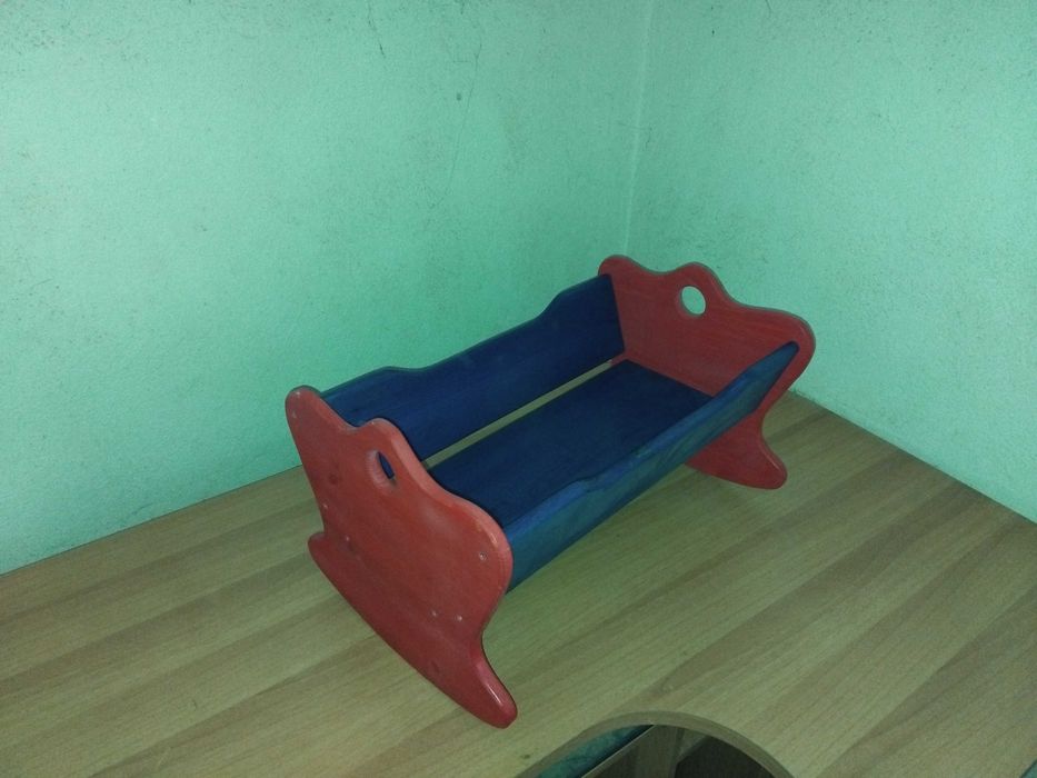 Натурално легло за кукла със хамак