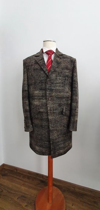 Atelier croitorie vinde palton bărbați  marimea 46