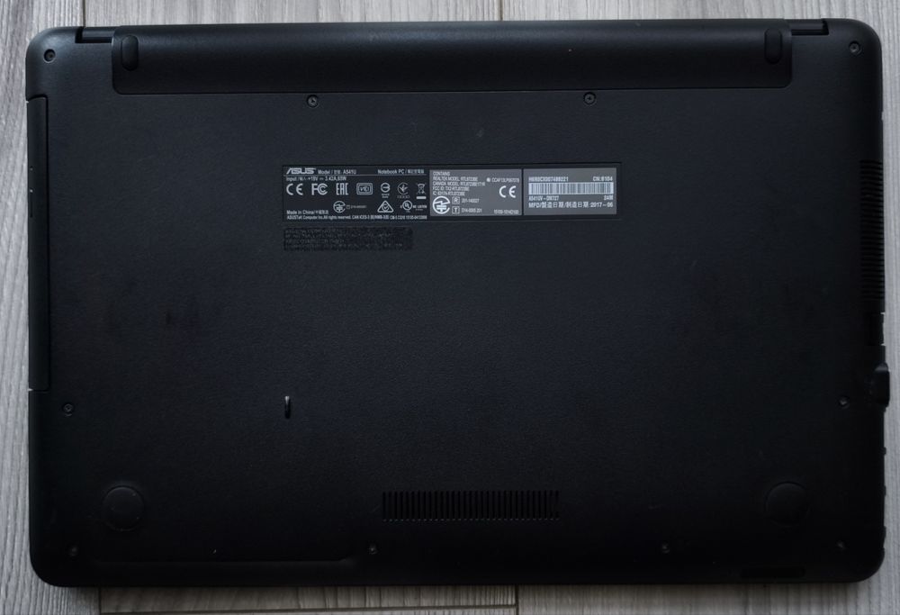 Laptop Asus X541UVK 15,6 FHD/i5-7200u/8GB/SSD 512 GB Nvisdia 920MX 2GB !