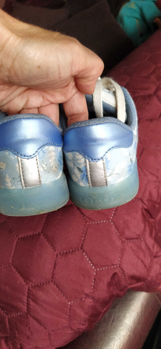 Geox светещи сникърси