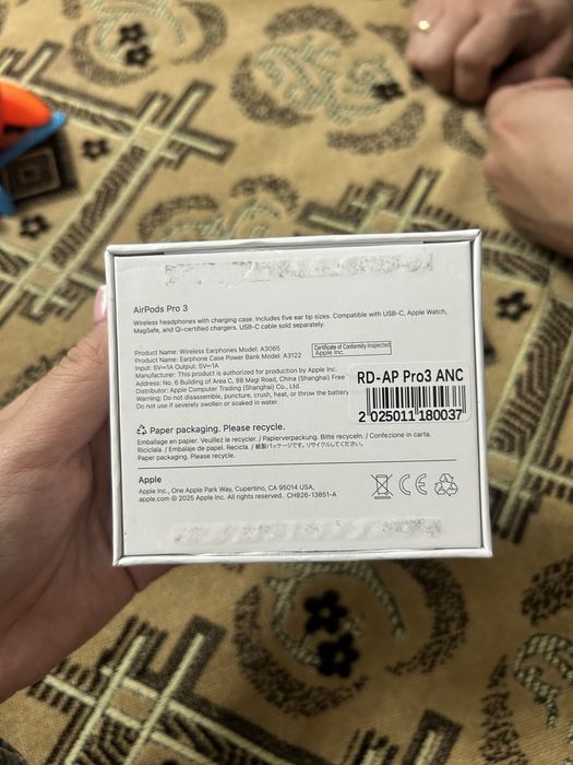 Продам Airpods Pro 3