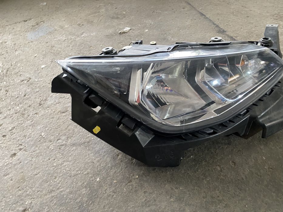 Seat Ibiza 5 2017 - 2021 far dreapta DRL led