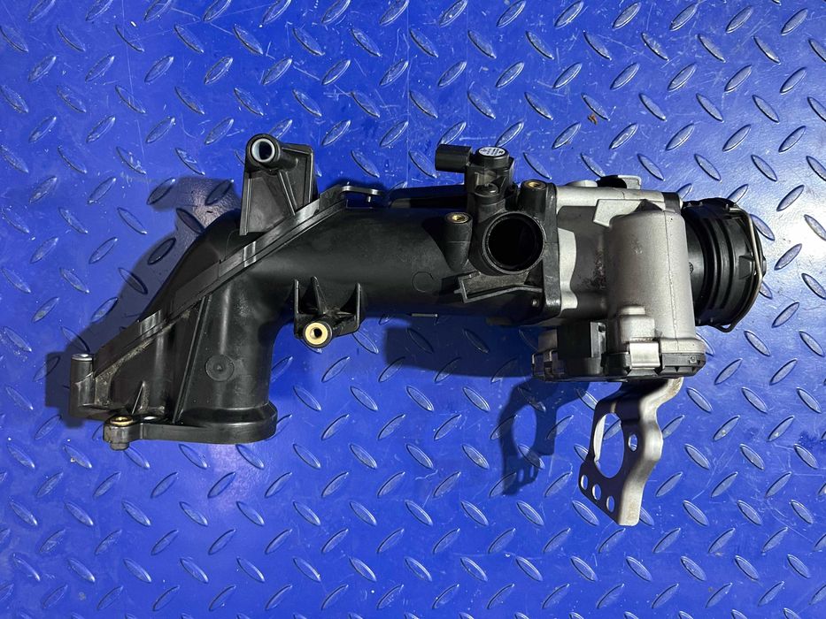 Conducta admisie cu clapeta acceleratie Mercedes Benz A6420901637