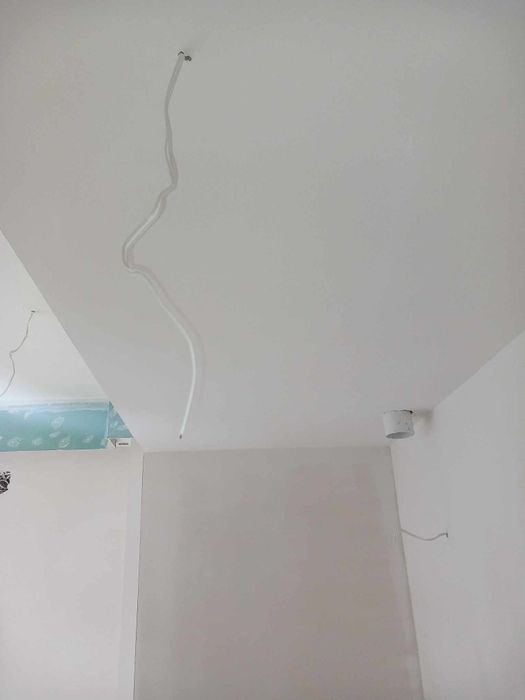 Боядисване, шпакловка,плочки, ремонти до ключ