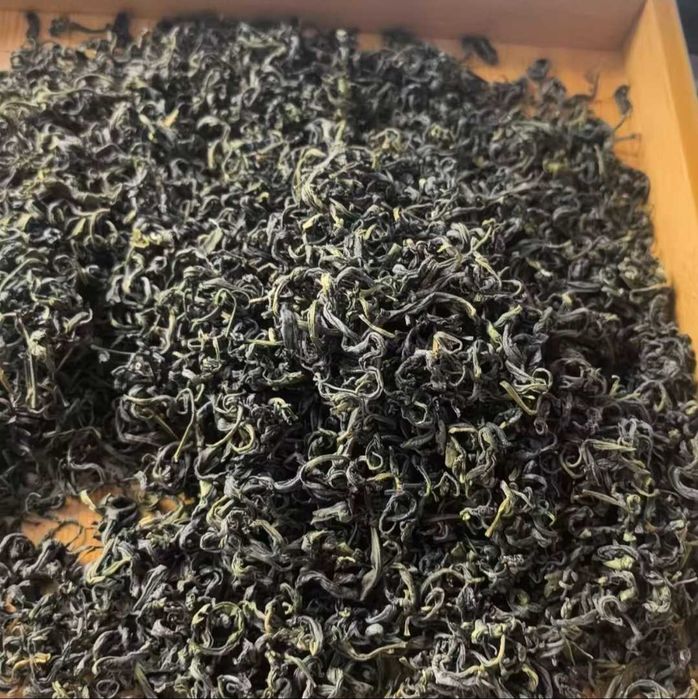 Китайский зелёный чай Шичжао Люй Ча в подарочном каробке