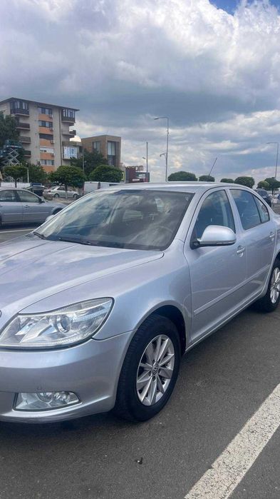 SKODA Octavia 2012 — imagine 4