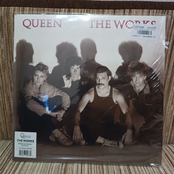 Виниловые диски Queen