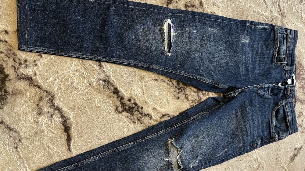 Blugi zara man 38 rupti