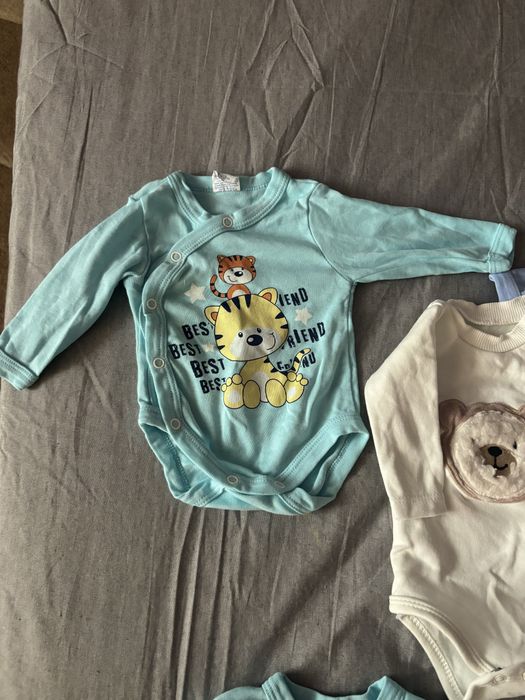 Бебешки бодита за момчета