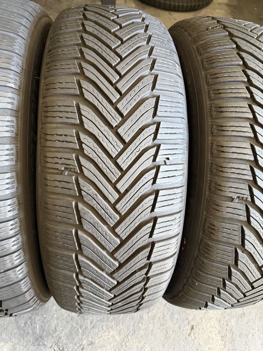 4 anvelope iarna 215/60/17 Michelin 6.5-6.8 mm!