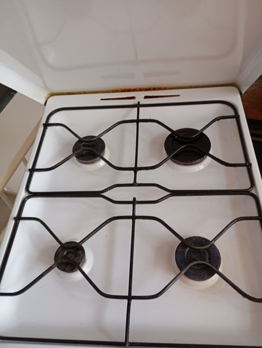 Aragaz de vânzare arata foarte bine